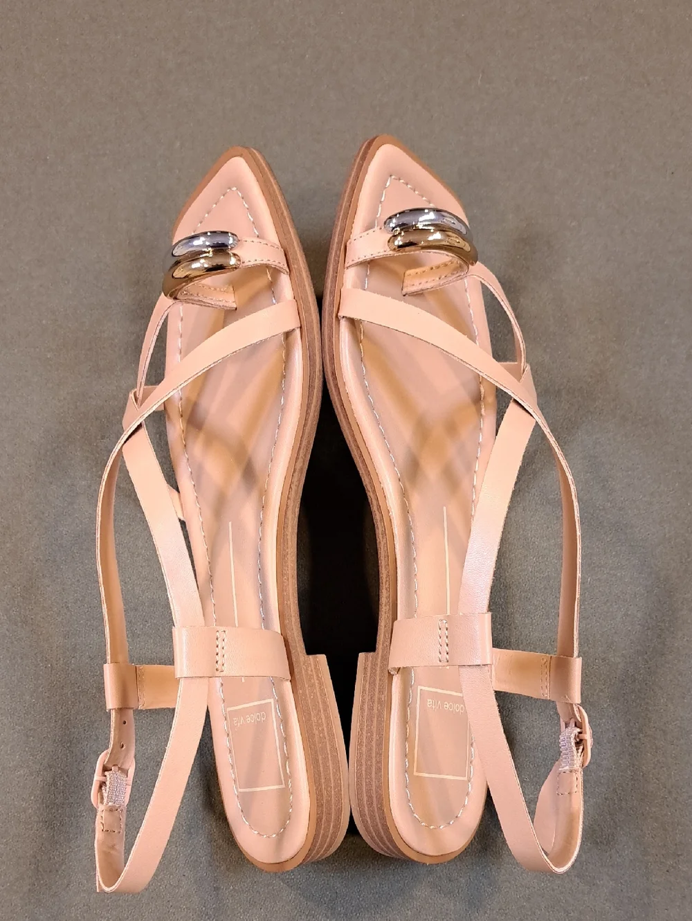 Dolce Vita Ishan Sandal - Color: Tan - Size: 7 - Picture 6 of 9